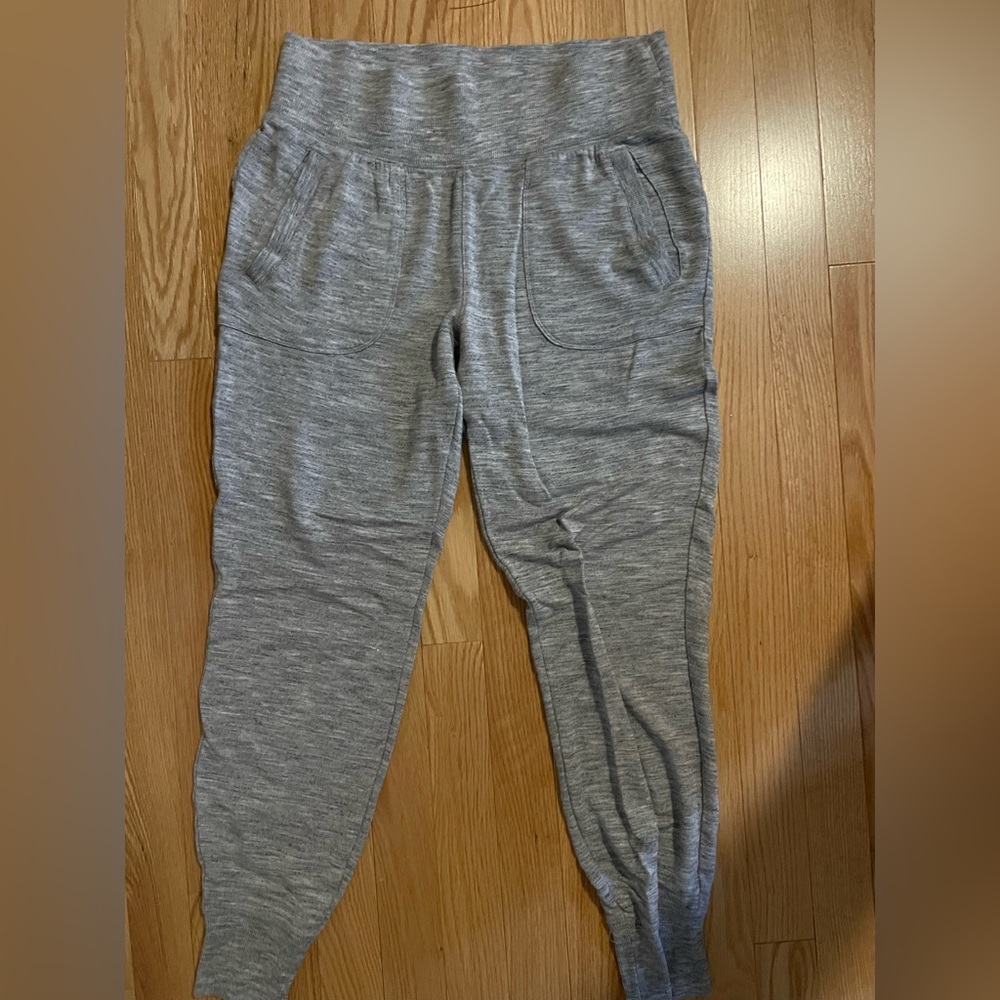 gray Athleta joggers